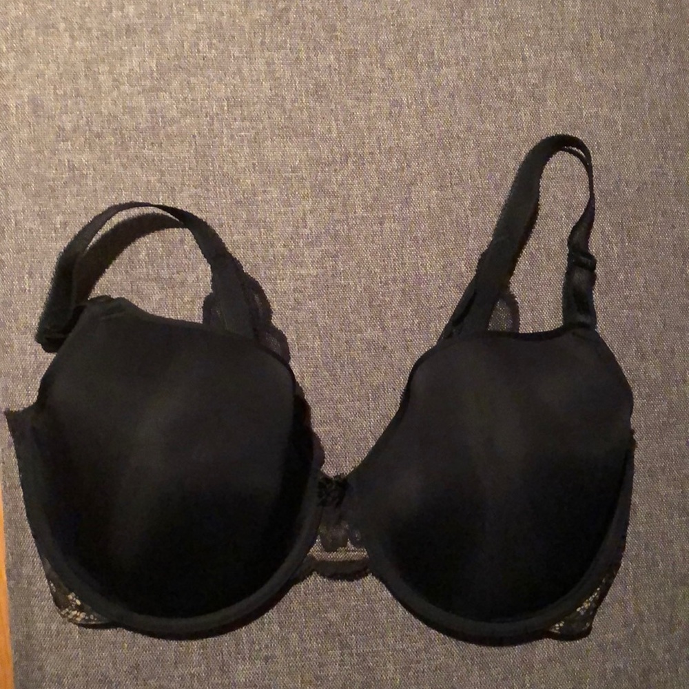 COPY - Wacoal Fire and Lace Contour Bra.